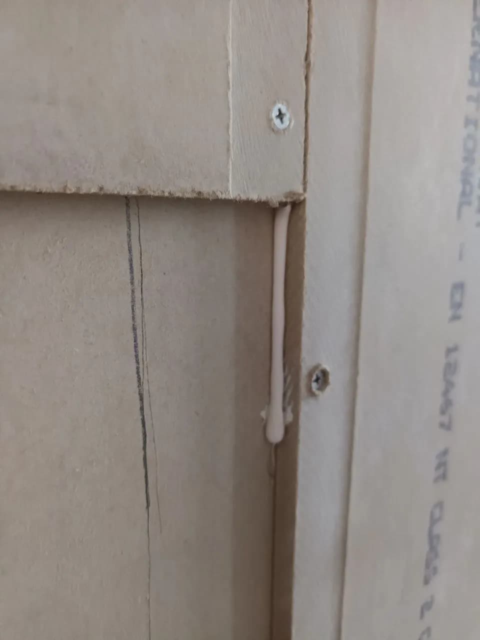 Монтаж на гипсокартон